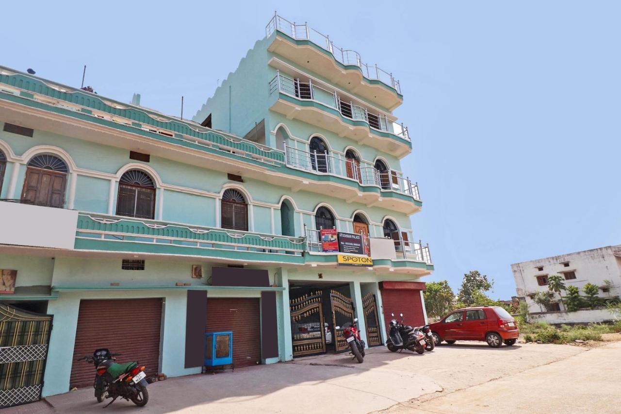 Bilāspur فندق سبوت أون 37040 أيوشمان بالاس المظهر الخارجي الصورة